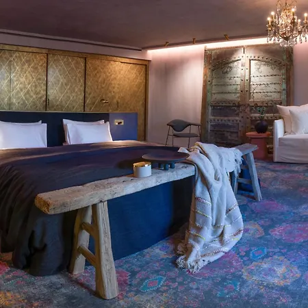 Unique Boutique Juan-les-pins Готель