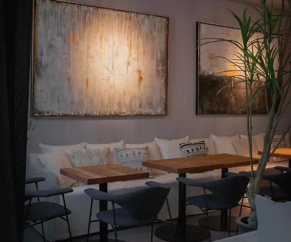 Unique Boutique Juan-les-pins * 주앙레핑