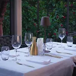 Unique Boutique Antibes Жюан-ле-Пен