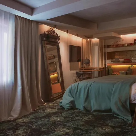 Unique Boutique Hotel Antibes Juan-Les-Pins *