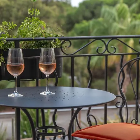 Unique Boutique Hotel Antibes Juan-Les-Pins Hotel