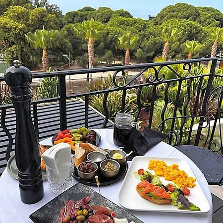 Unique Boutique Hotel Antibes Juan-Les-Pins