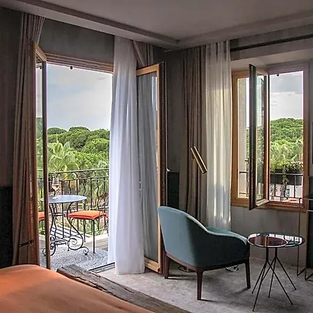 Unique Boutique Hotel Antibes Juan-Les-Pins Hotel *