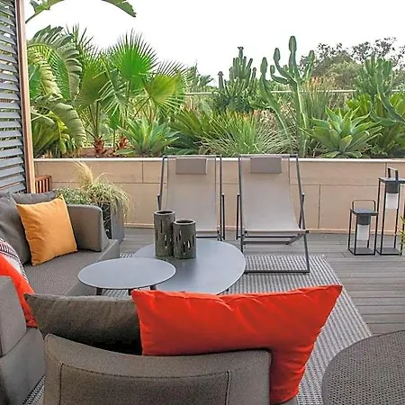 Unique Boutique Hotel Antibes Juan-Les-Pins Hotel *