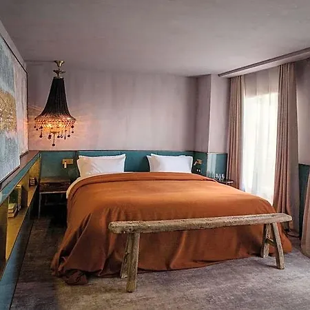 Unique Boutique Antibes Ξενοδοχείο *