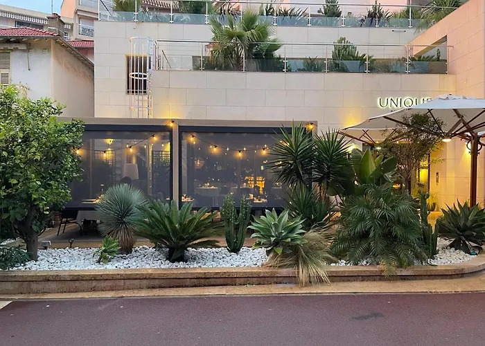 Unique Boutique Juan-les-pins