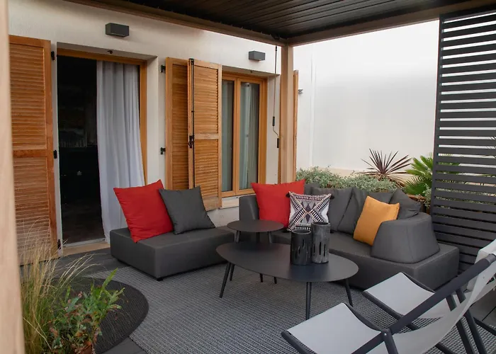 Unique Boutique Juan-les-pins Otel