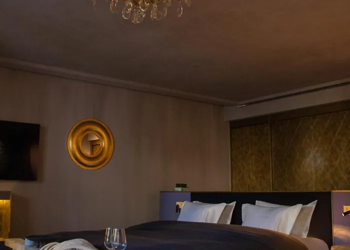 Otel Unique Boutique Juan-les-pins